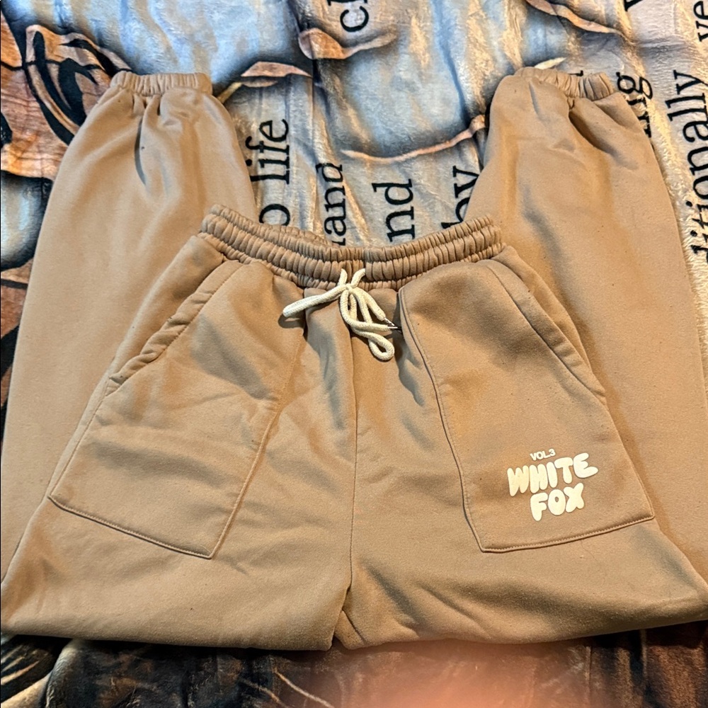 White Fox Boutique Tan Hoodie and Sweatpants Set - Picture 3 of 9